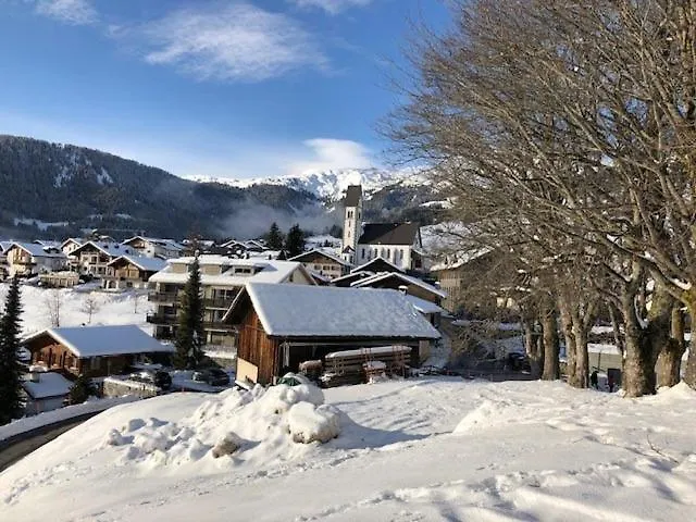 Casa Via Vitg Sut Daire Schluein